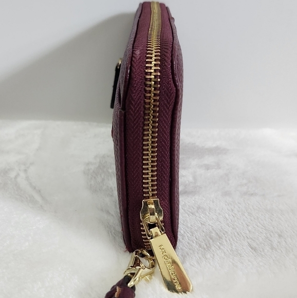 Liz Claiborne Erica Zip Around Faux Leather Gold Dark Wine Wristlet Wallet - Picture 10 of 16